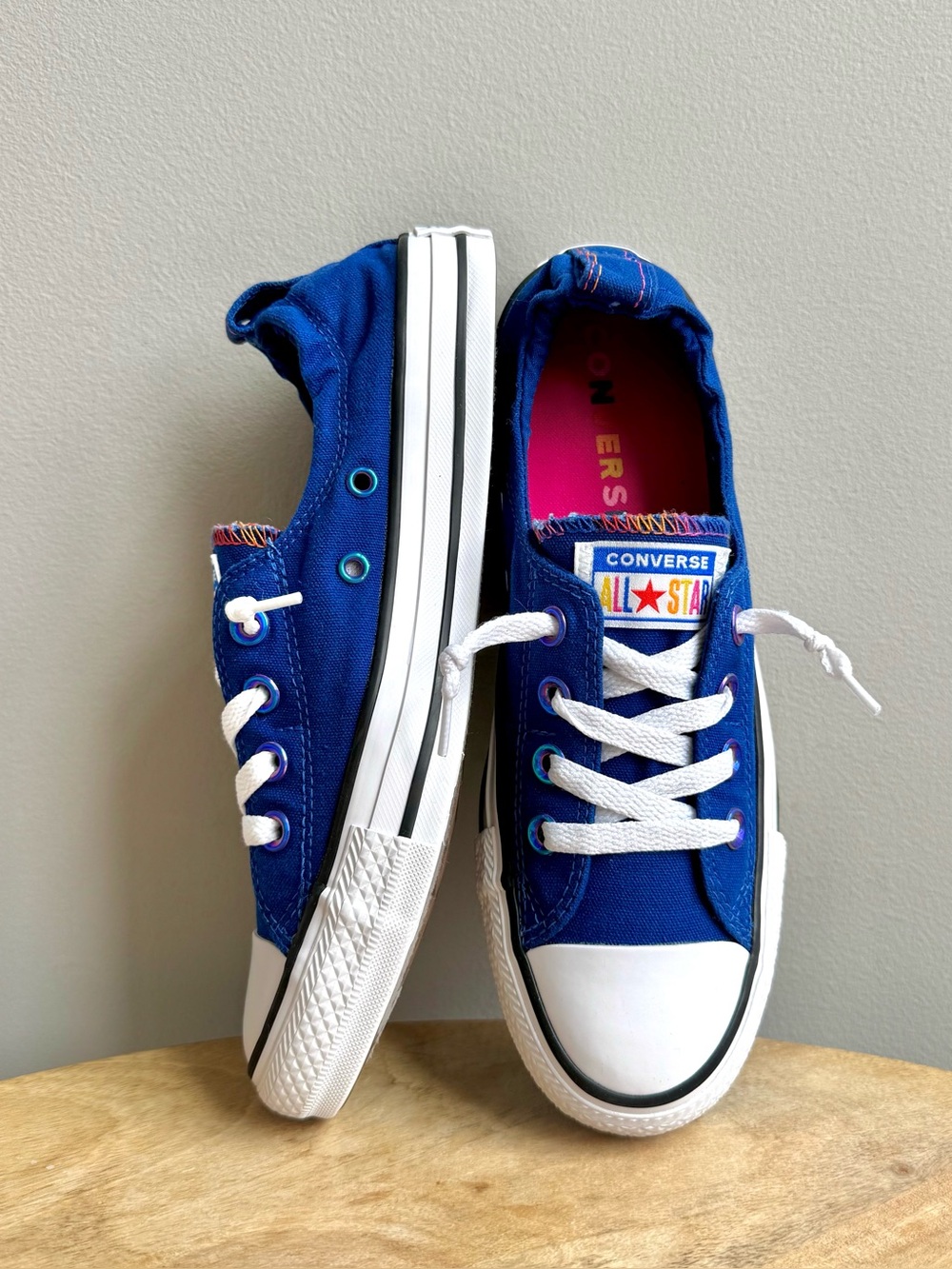 Converse All Star Shoreline Blue Slip On Sneakers Womens Size 8 Rainbow Eyelets